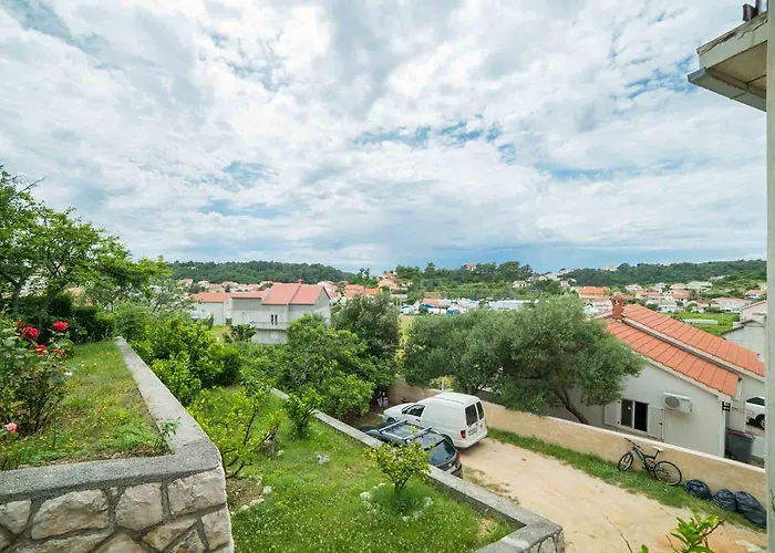 דירה Anica Palit